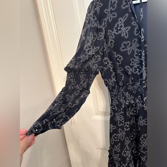 Likely Blue and White Sundress with 3/4 Bishop Sleeves 2 - Picture 3 of 5